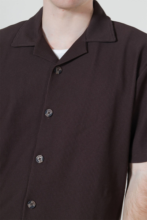 Selected Relax Plisse Resort SS Shirt Chocolate Brown