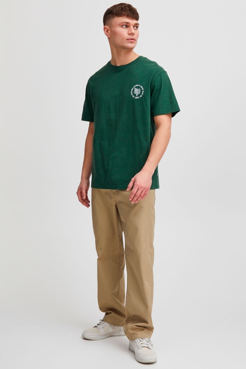 Solid Gekko Tee Pineneedle