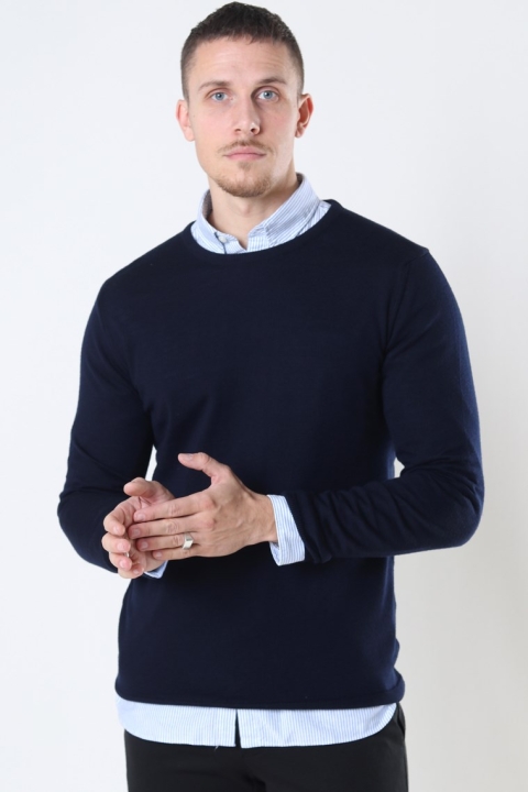 Clean Cut Copenhagen Merino Wool Crew Sticka Navy