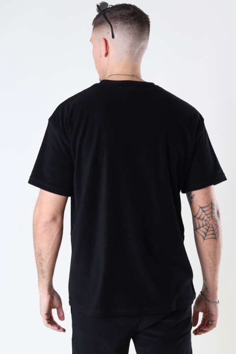 Just Junkies Frot Tee 001 - Black