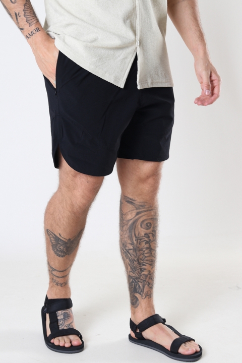 Woodbird Jin Bean Shorts Black