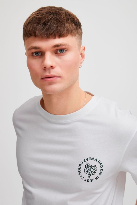 Solid Gekko Tee White
