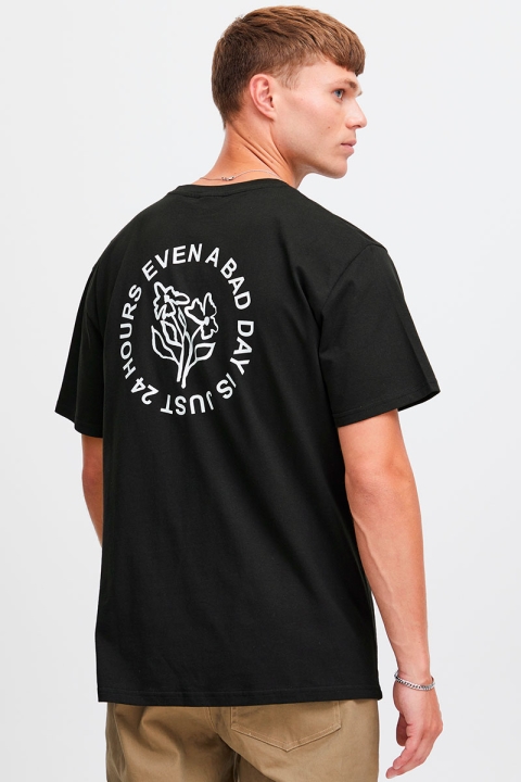 Solid Gekko Tee True Black
