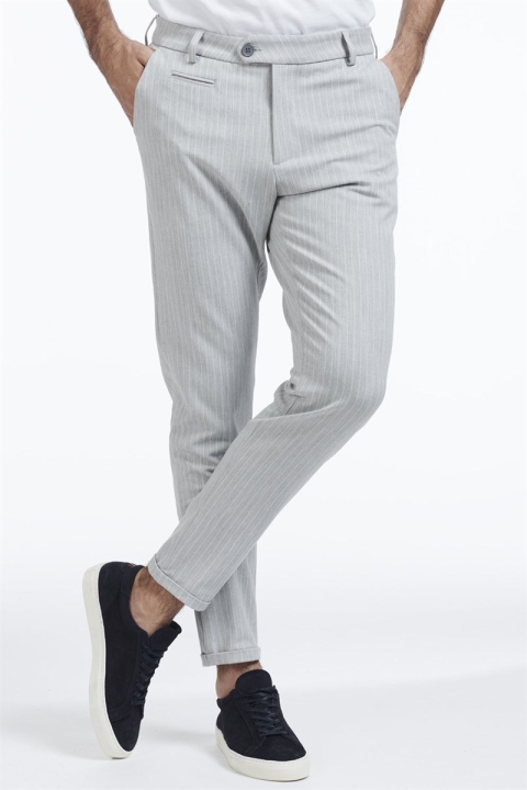 Les Deux Como Pinstripe Kostym Pants Grey melange/White