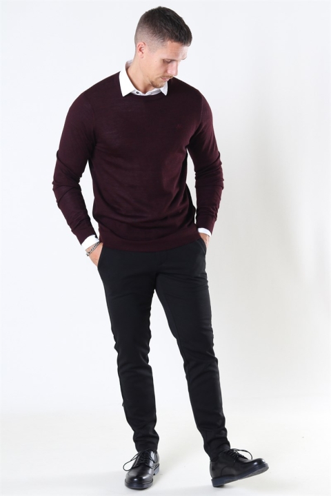 Lindbergh Merino O-Neck Sticka Dark Bordeaux