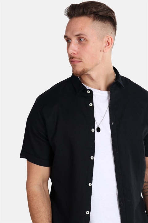 Tailored & Originals Karter S/S Skjorta Black