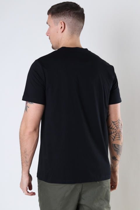 Fred Perry EMBROIDERED T-SHIRT 102 Black