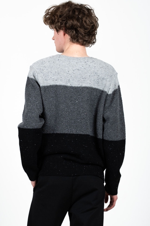 Clean Cut Copenhagen Tim O Neck Knit Grey mix