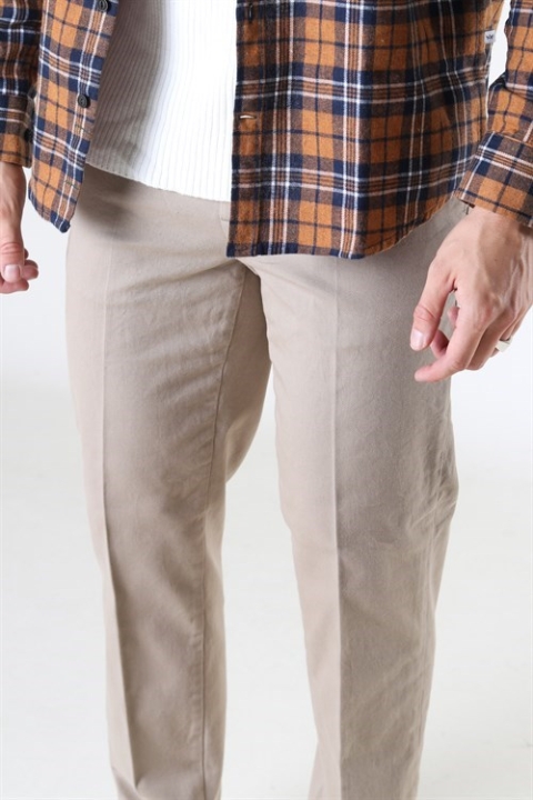 Woodbird Tien Buzz Pant Sand