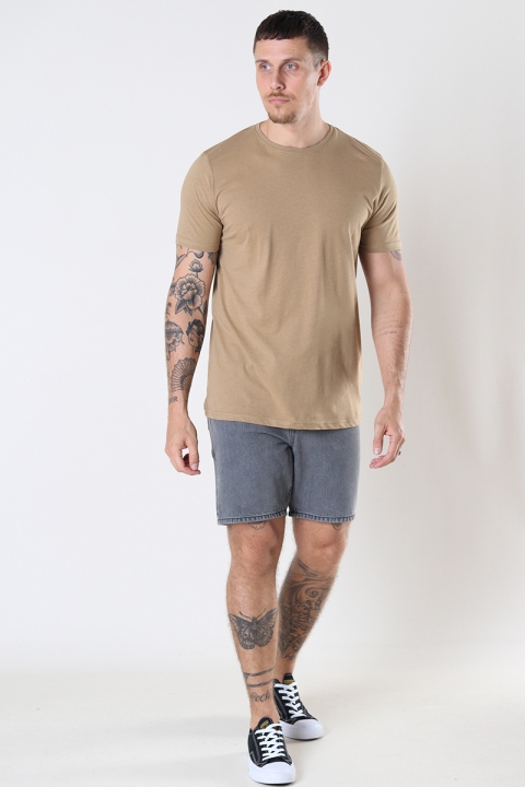 Solid Rock Basic Tee Sand