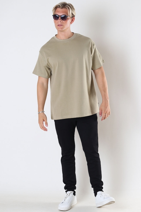 Solid Danton Box Fit Tee Tree House