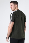 Fred Perry TAPED RingaER T-SHIRT 601 HUNTING GREEN