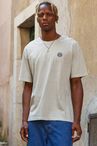 Pavel Tee Oatmeal
