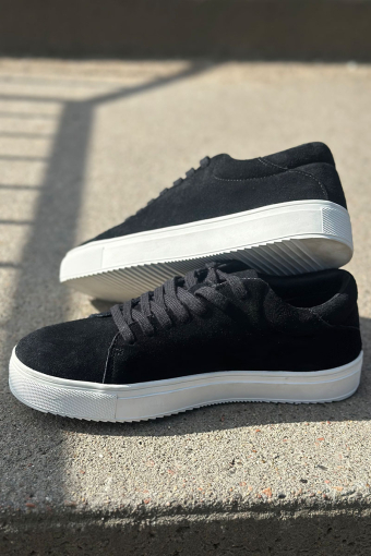 Liberty Sneaker Suede Black