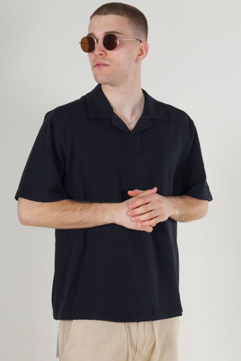 Males Regular Fit SS Resort Shirt Black