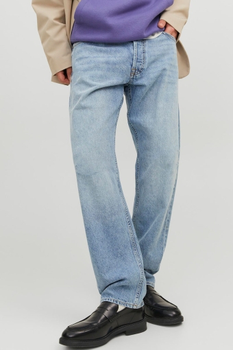 Chris Relaxed Fit 693 Blue Denim