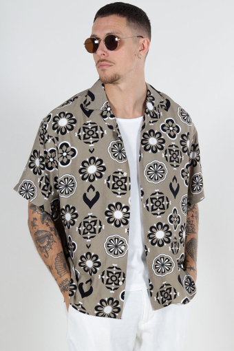 Urban Edge Resort Shirt SS Coriander
