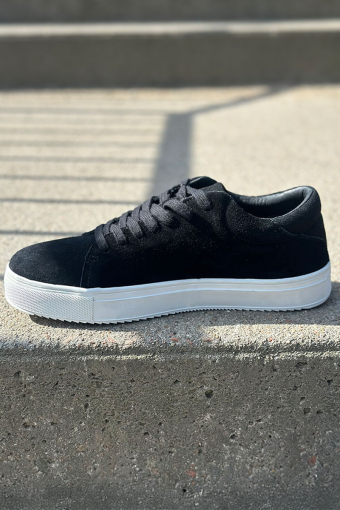 Liberty Sneaker Suede Black